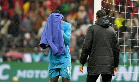 CAF may review goalkeeper towel rules